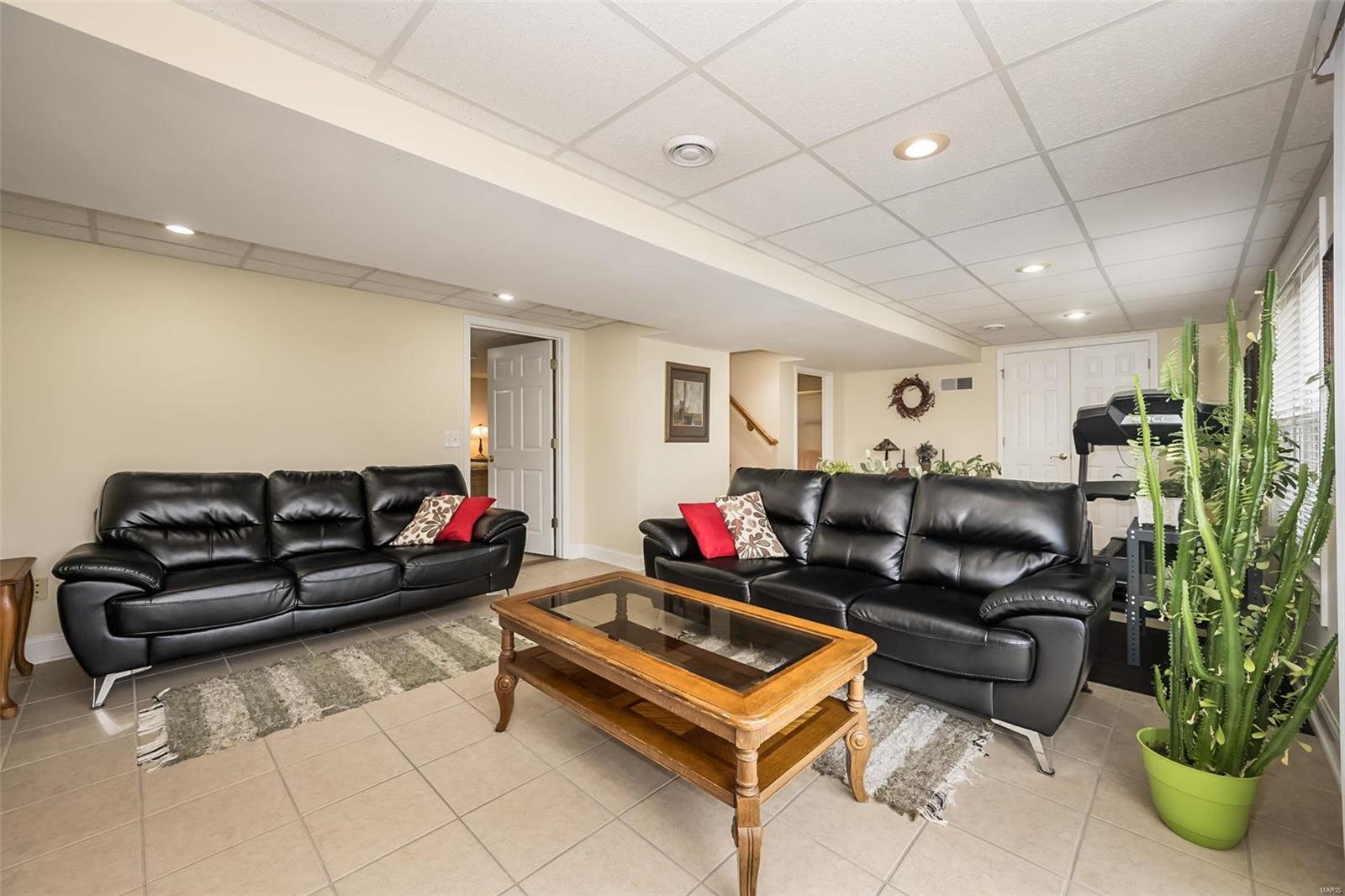 405 Roosevelt Woods Court