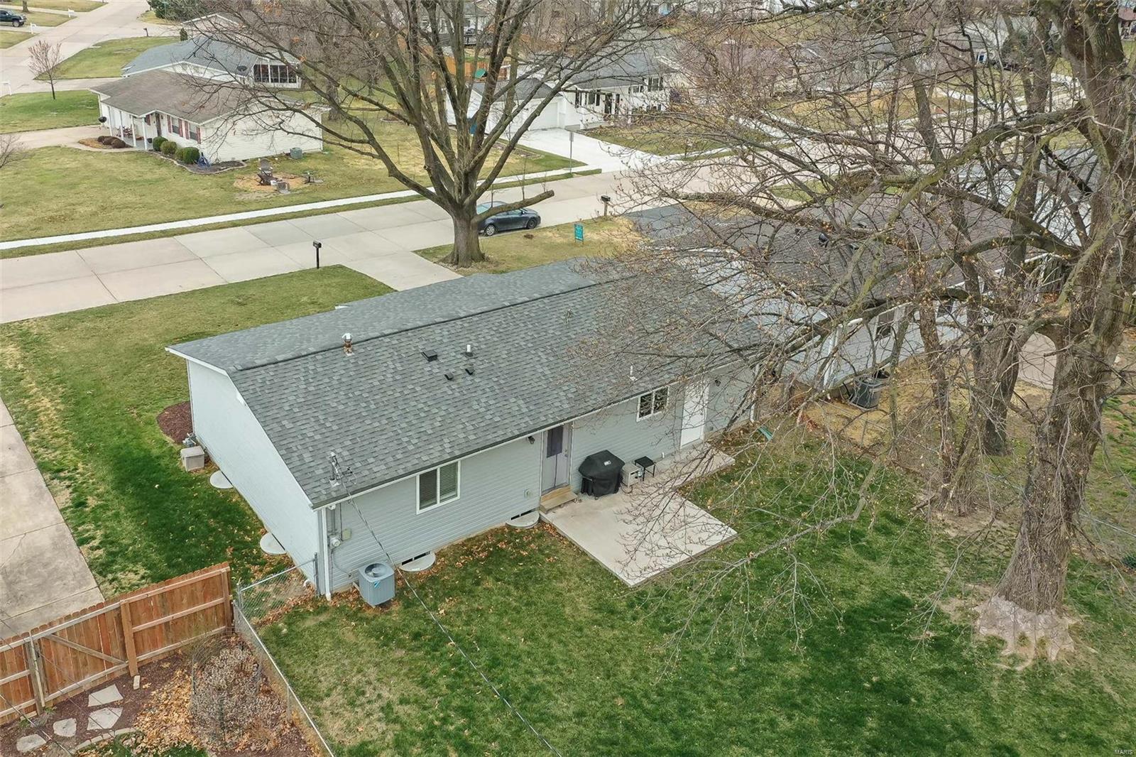 11911 Glenridge Drive