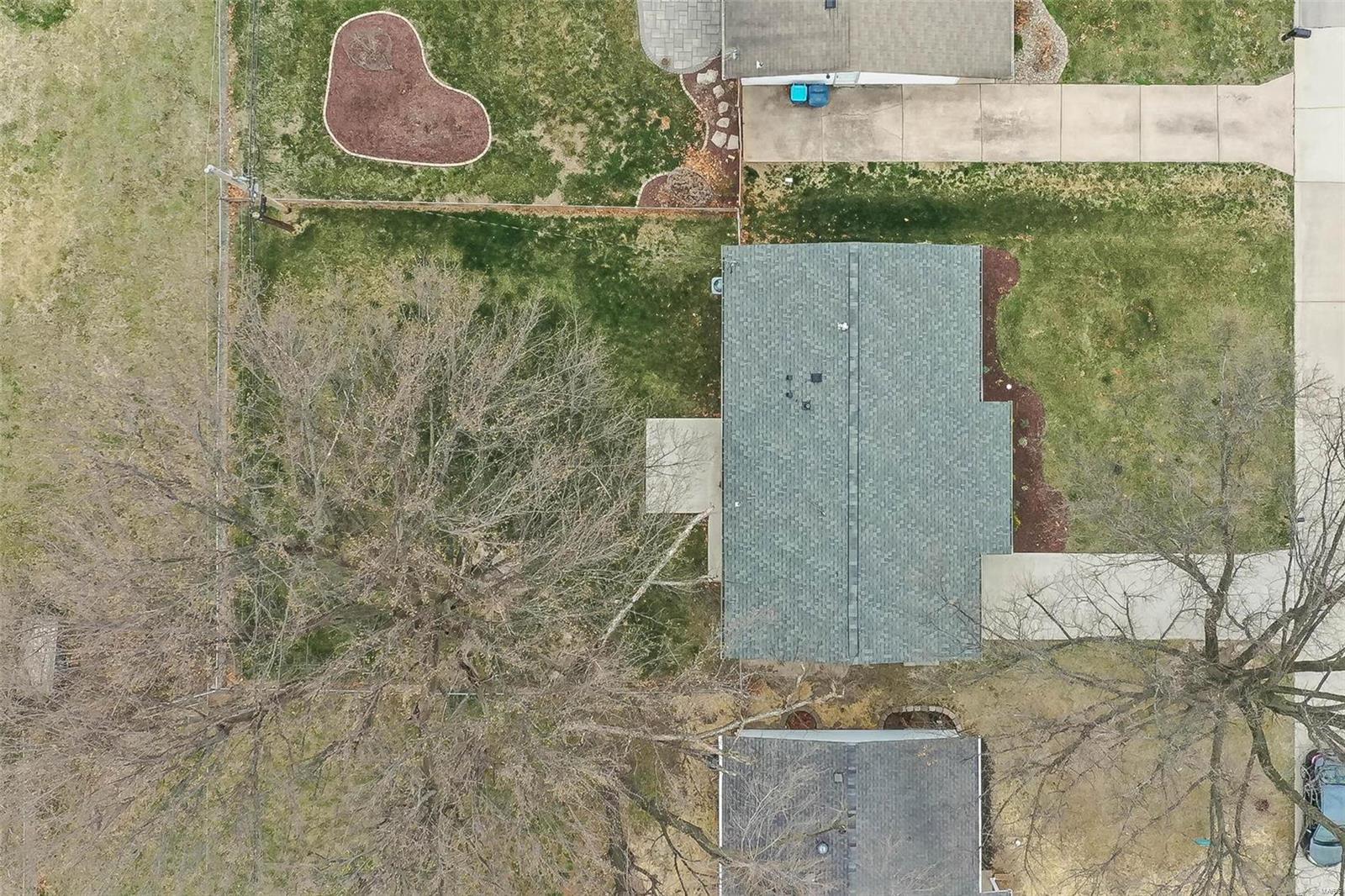 11911 Glenridge Drive