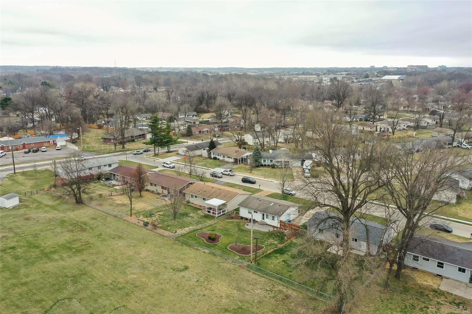 11911 Glenridge Drive