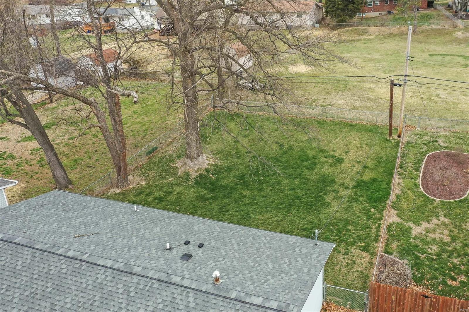 11911 Glenridge Drive