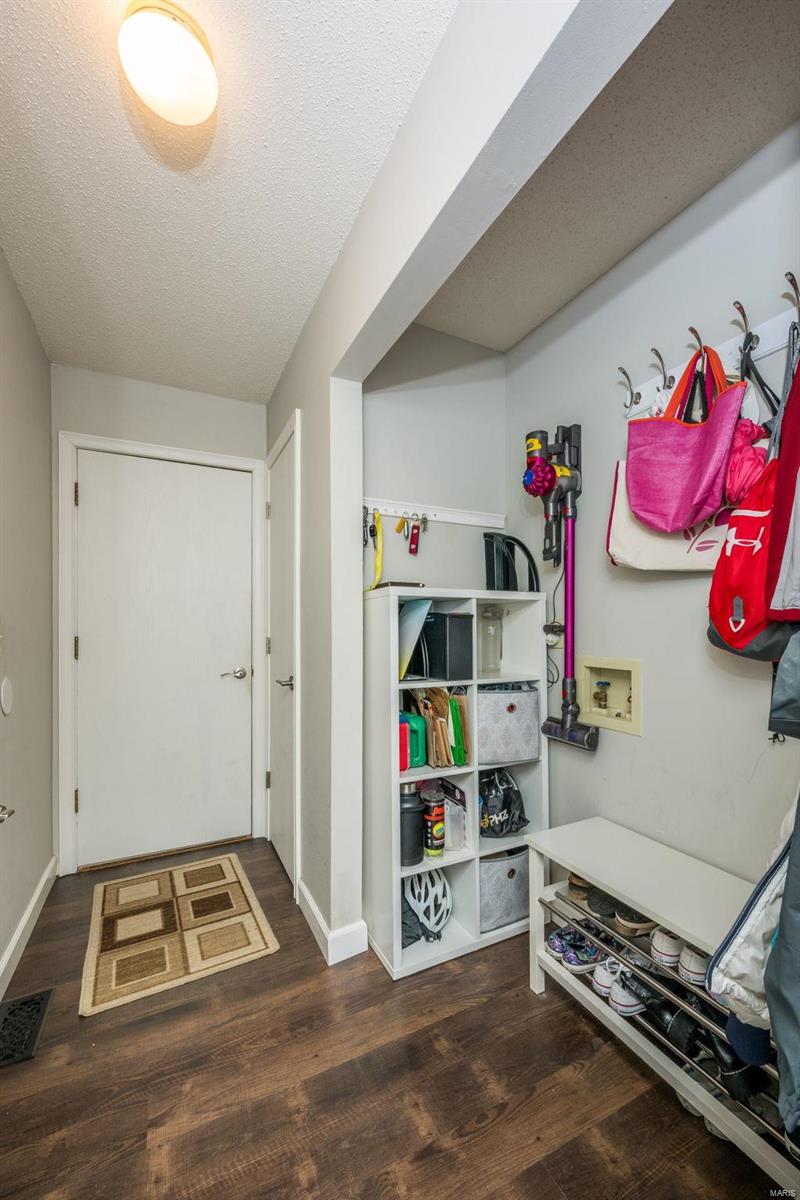 1028 Acorn Hollow Court