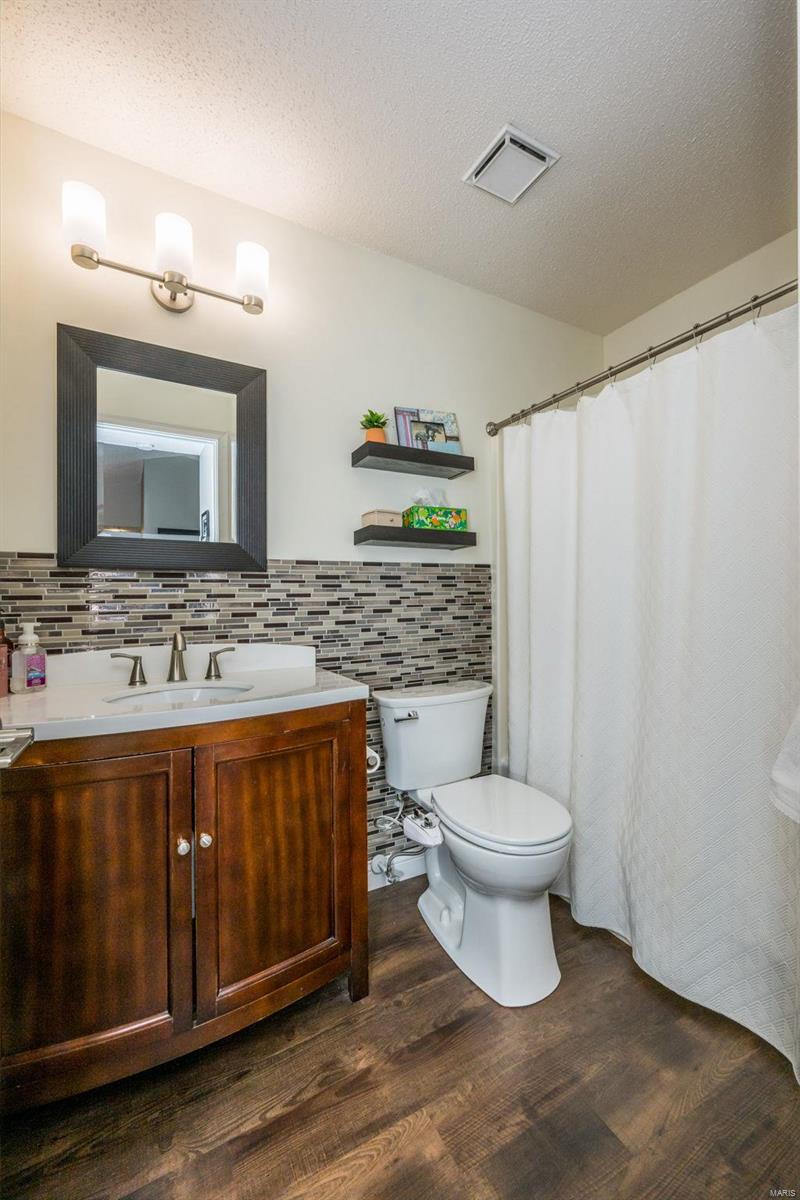 1028 Acorn Hollow Court