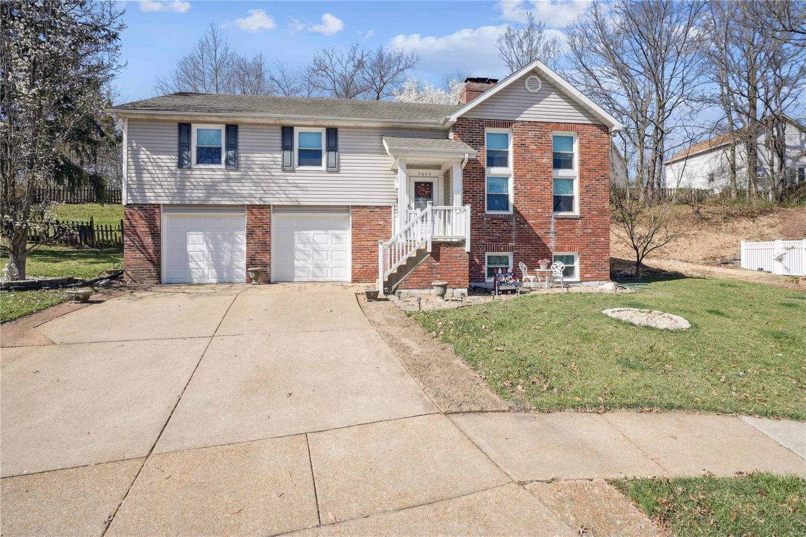 3644 Whispering Ridge Lane