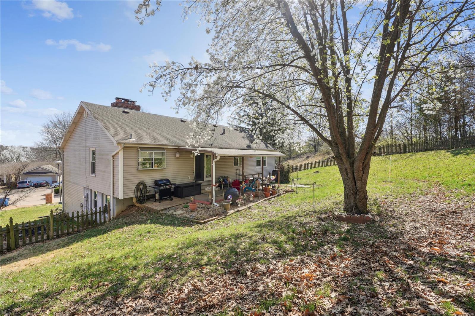 3644 Whispering Ridge Lane