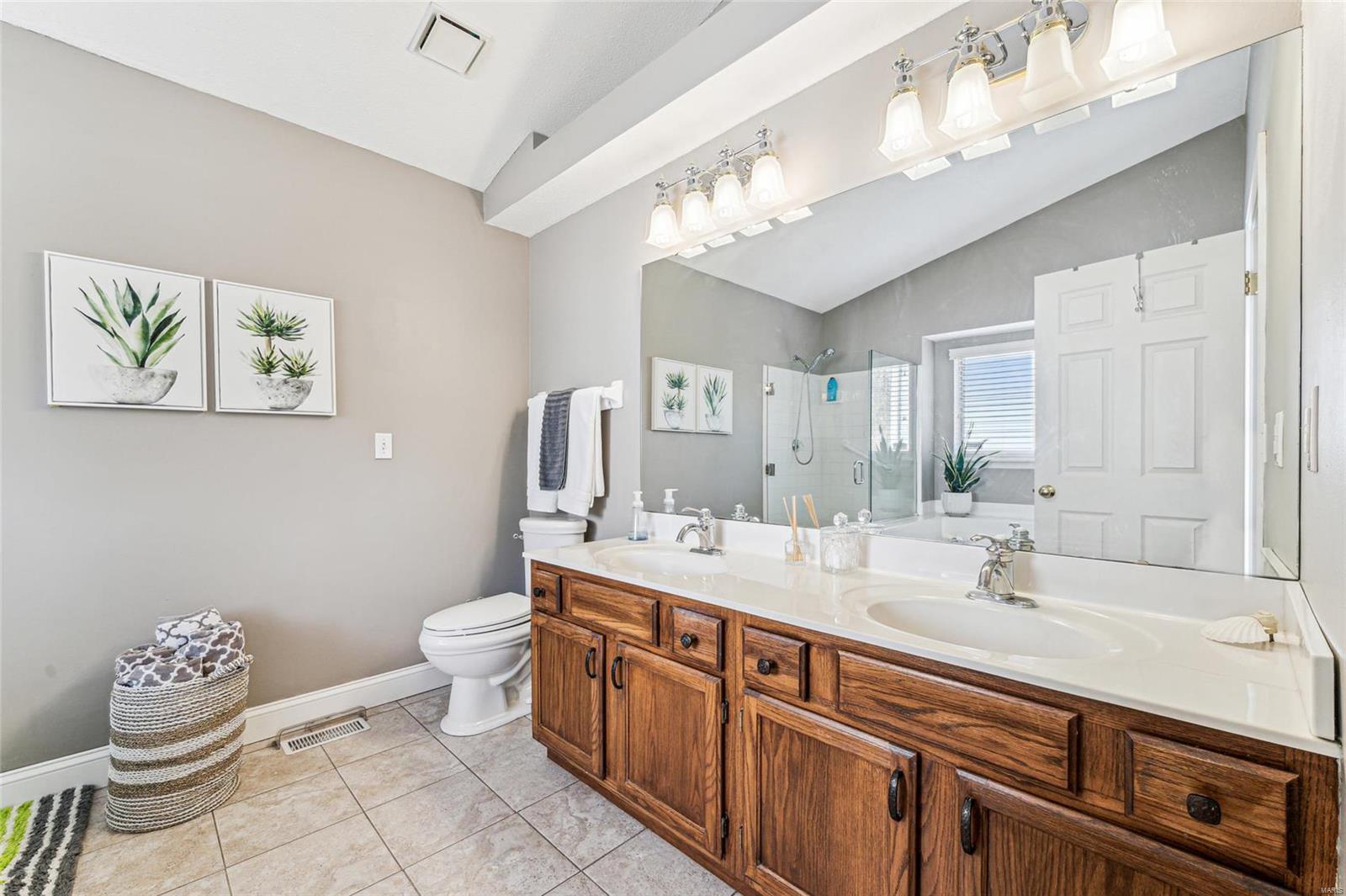 1419 Remington Oaks Ter