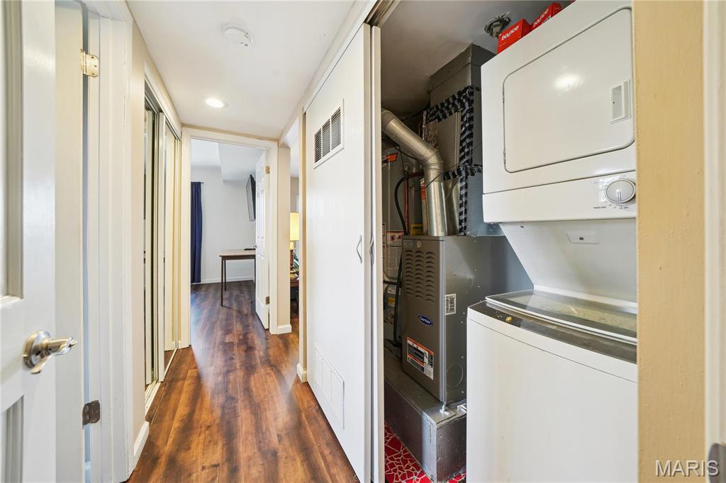 621 S Kirkwood Road Unit: 300