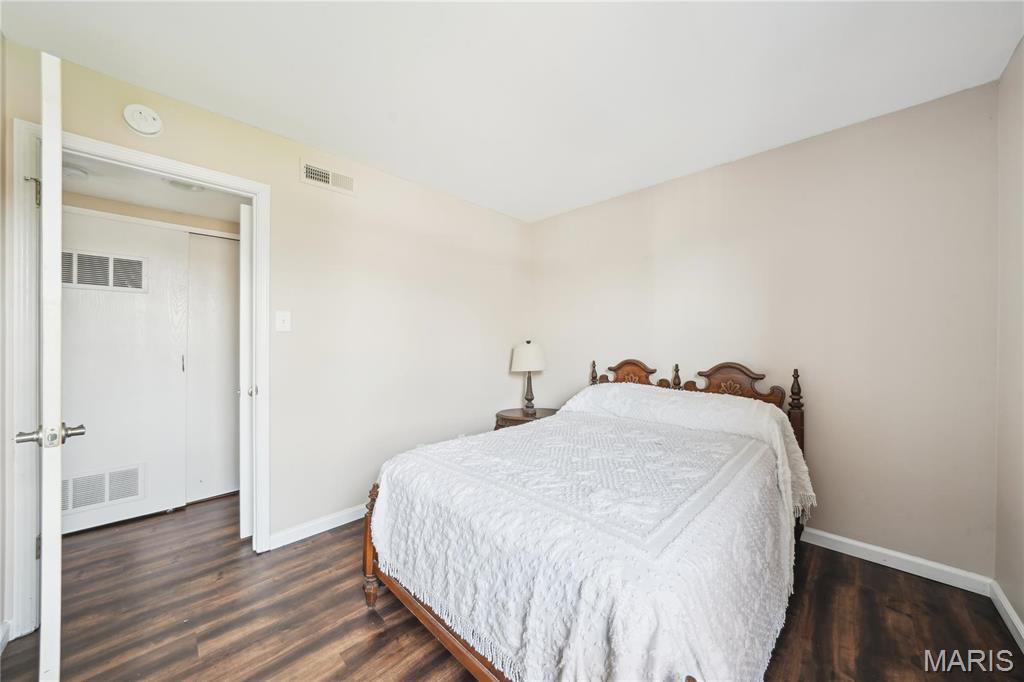 621 S Kirkwood Road Unit: 300