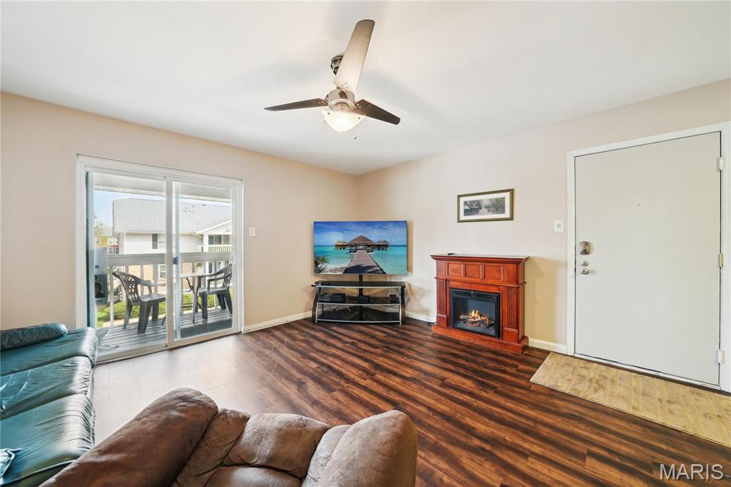 621 S Kirkwood Road Unit: 300