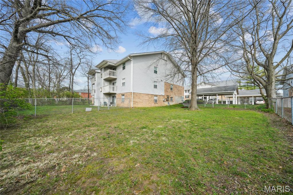 621 S Kirkwood Road Unit: 300
