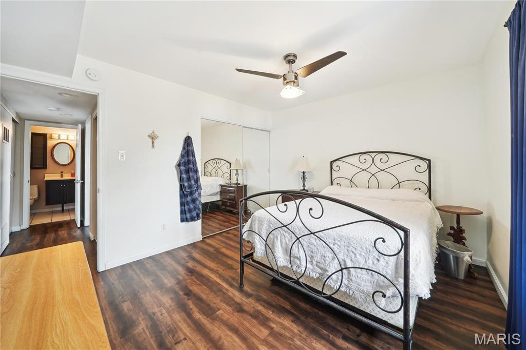 621 S Kirkwood Road Unit: 300