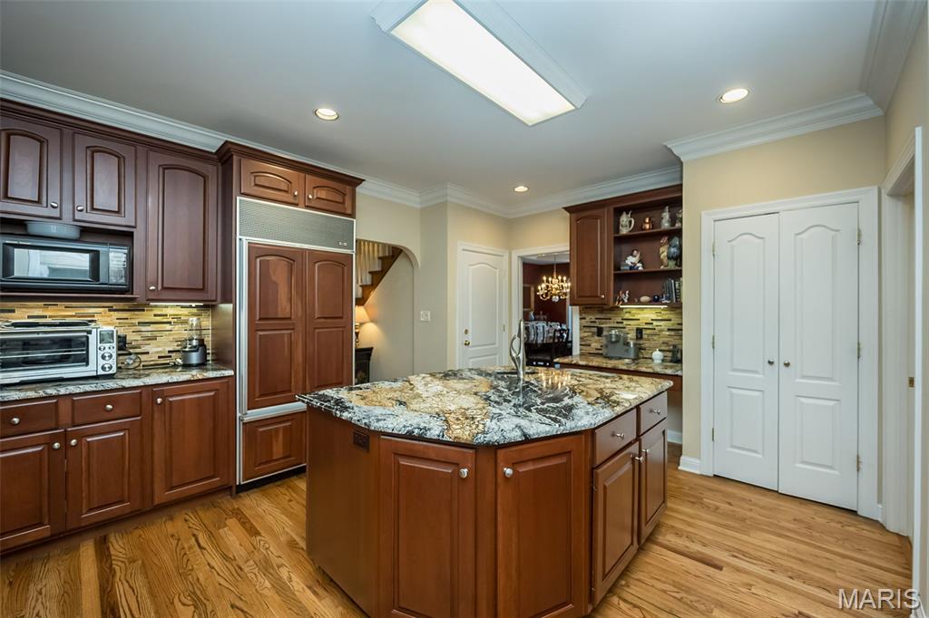 718 River Hills Drive