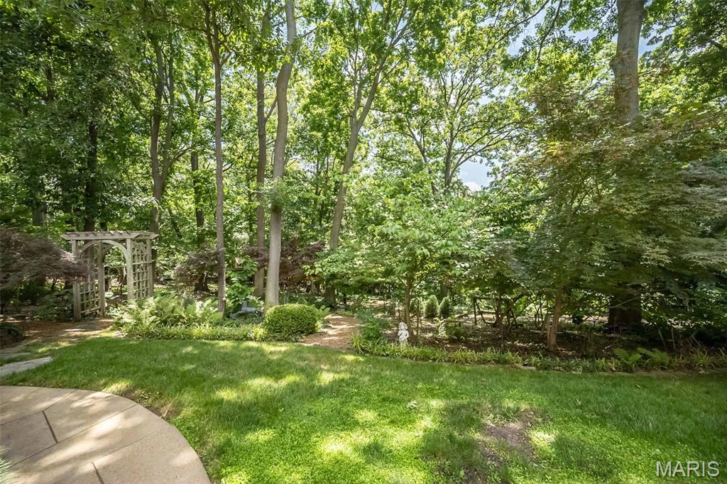 718 River Hills Drive