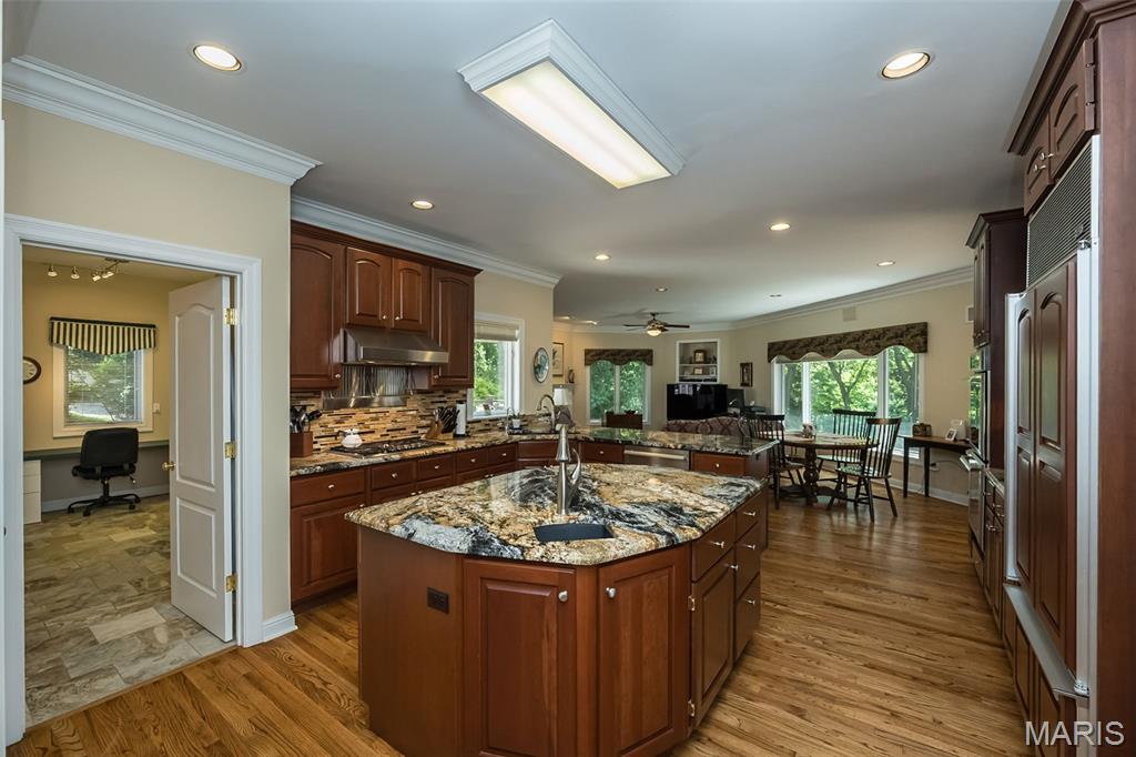 718 River Hills Drive