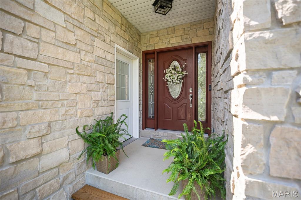 1421 Paradise Valley Drive