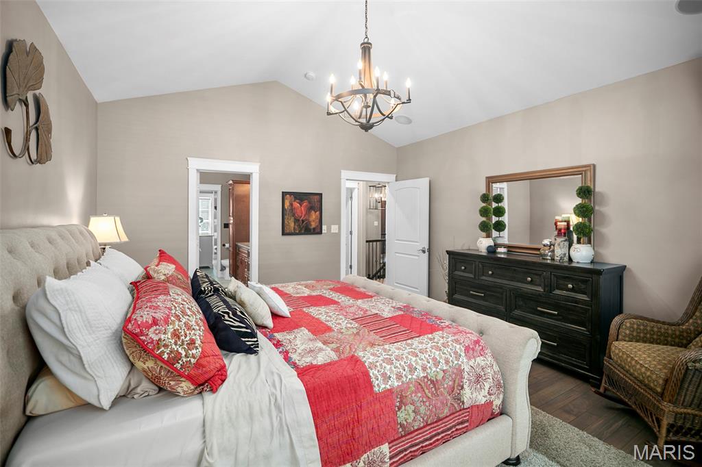 1421 Paradise Valley Drive