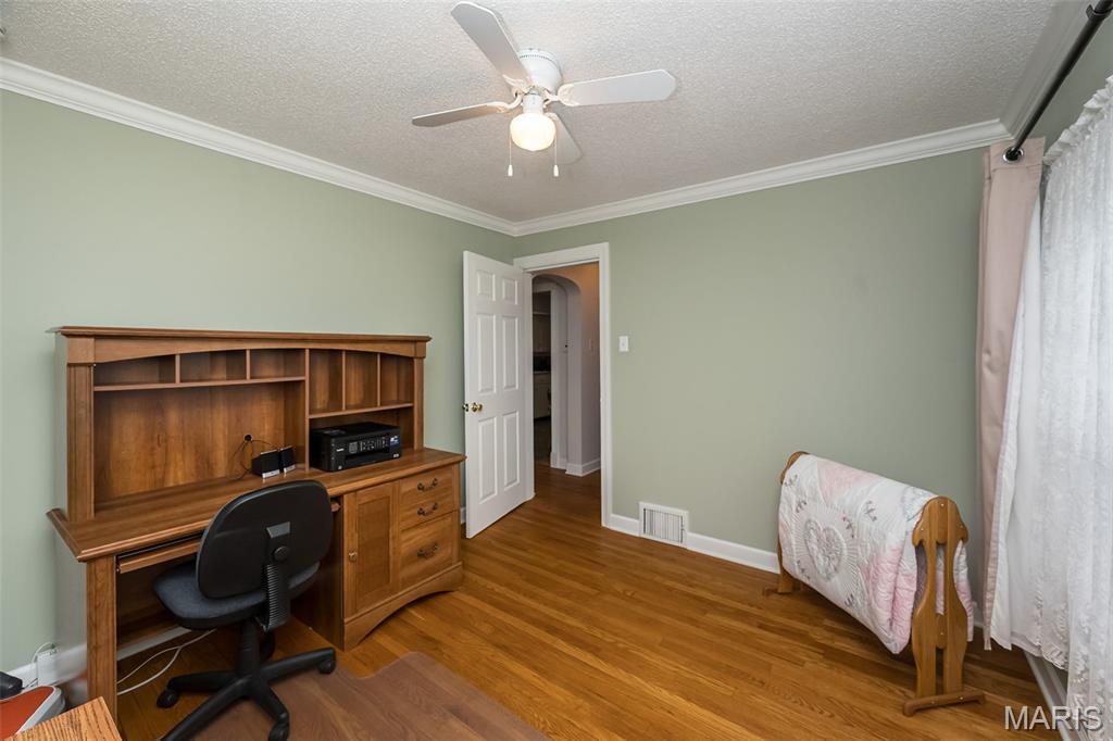 3922 Alexander Street