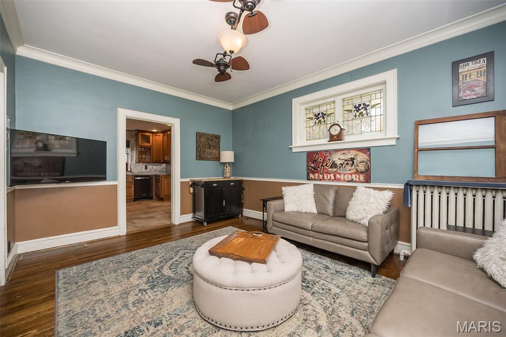 6603 Pershing Avenue