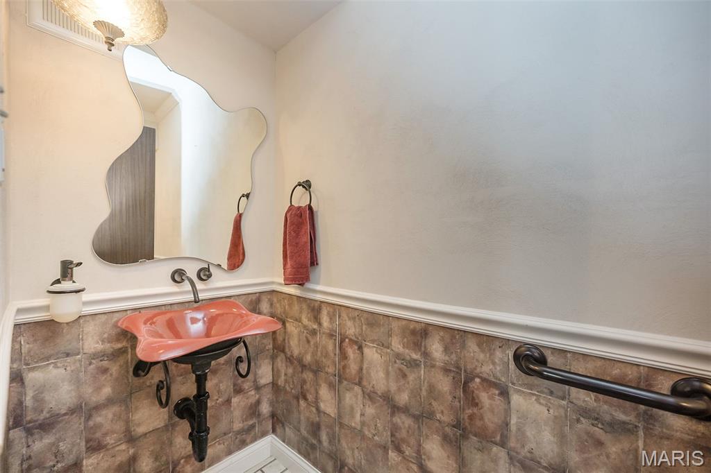 4829 Gatesbury Drive