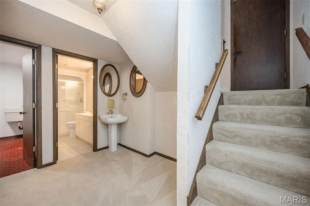 4829 Gatesbury Drive