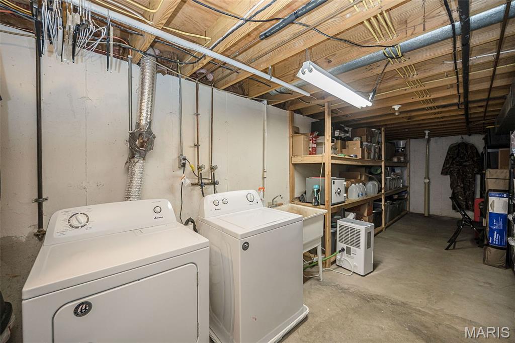 1226 Kings Trail Lane