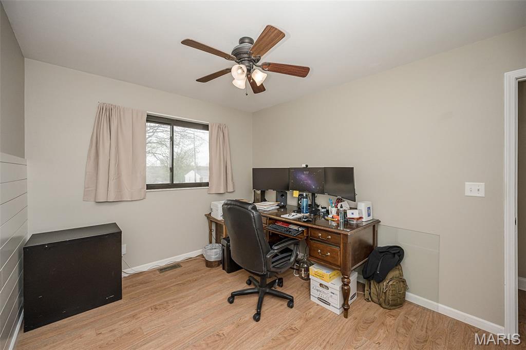 1226 Kings Trail Lane