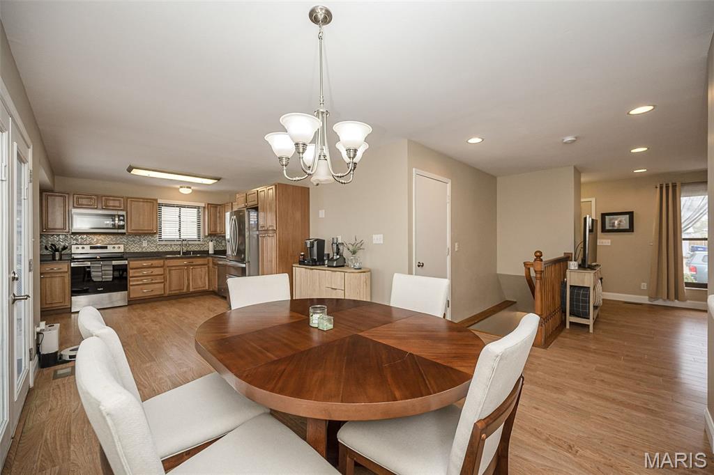 1226 Kings Trail Lane