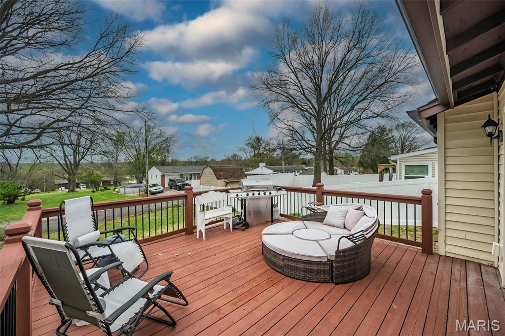 1226 Kings Trail Lane