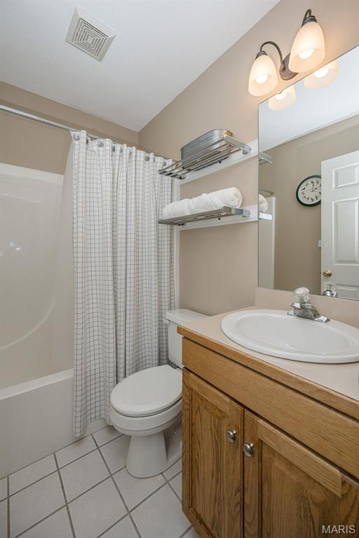 1529 Paradise Valley Drive