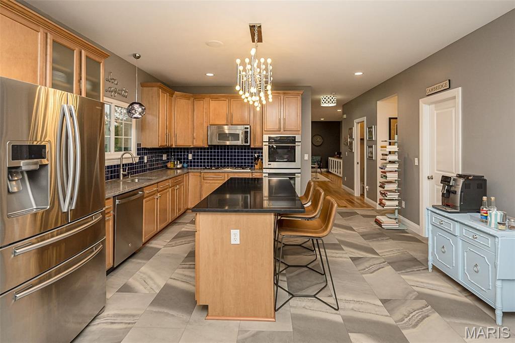 46 Heritage Pointe Circle