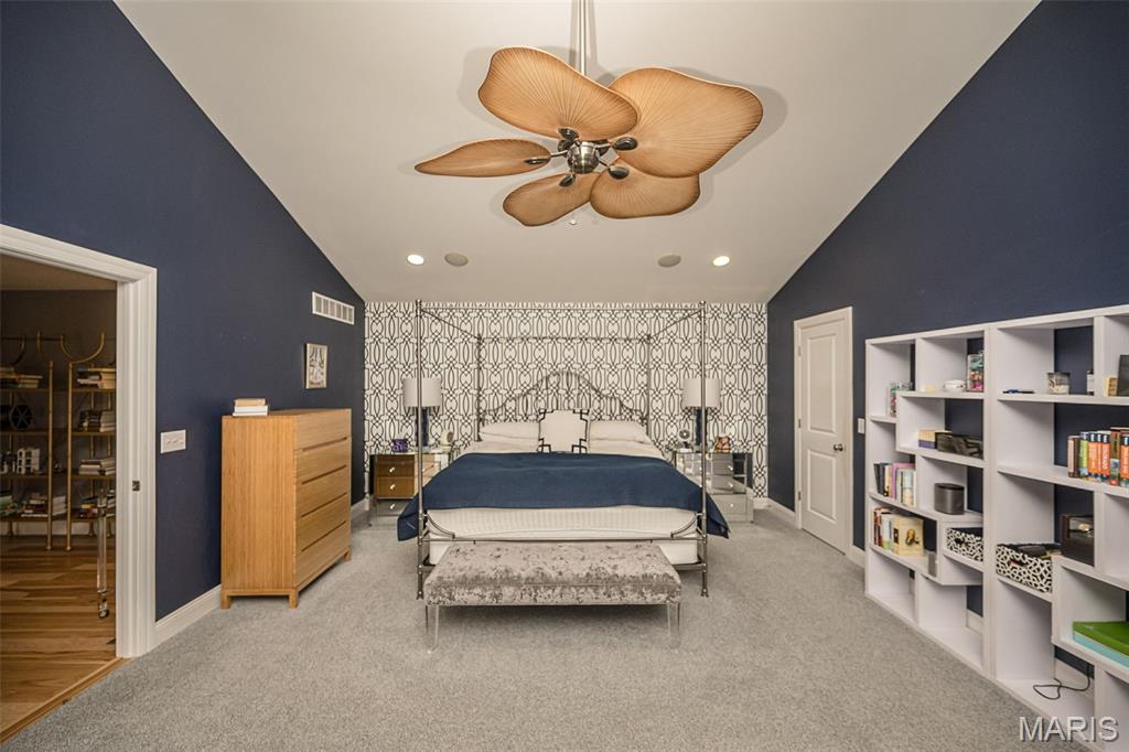 46 Heritage Pointe Circle
