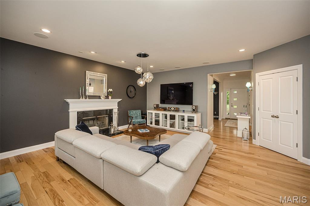 46 Heritage Pointe Circle