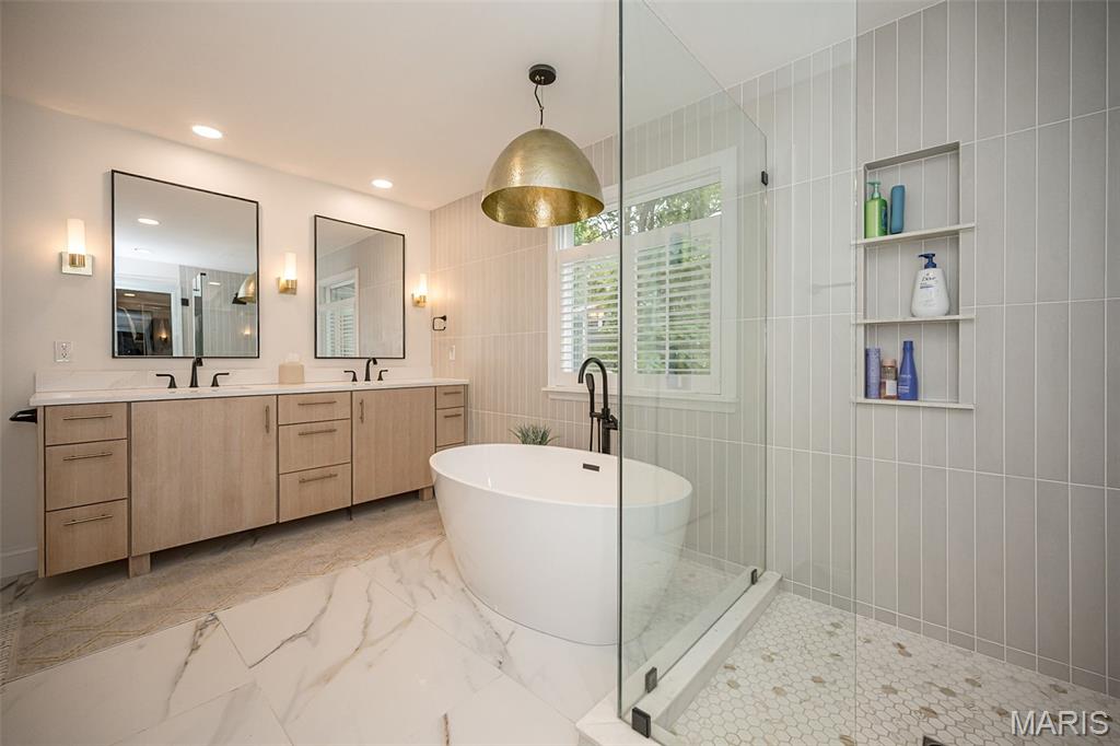 1 Rockfern Court