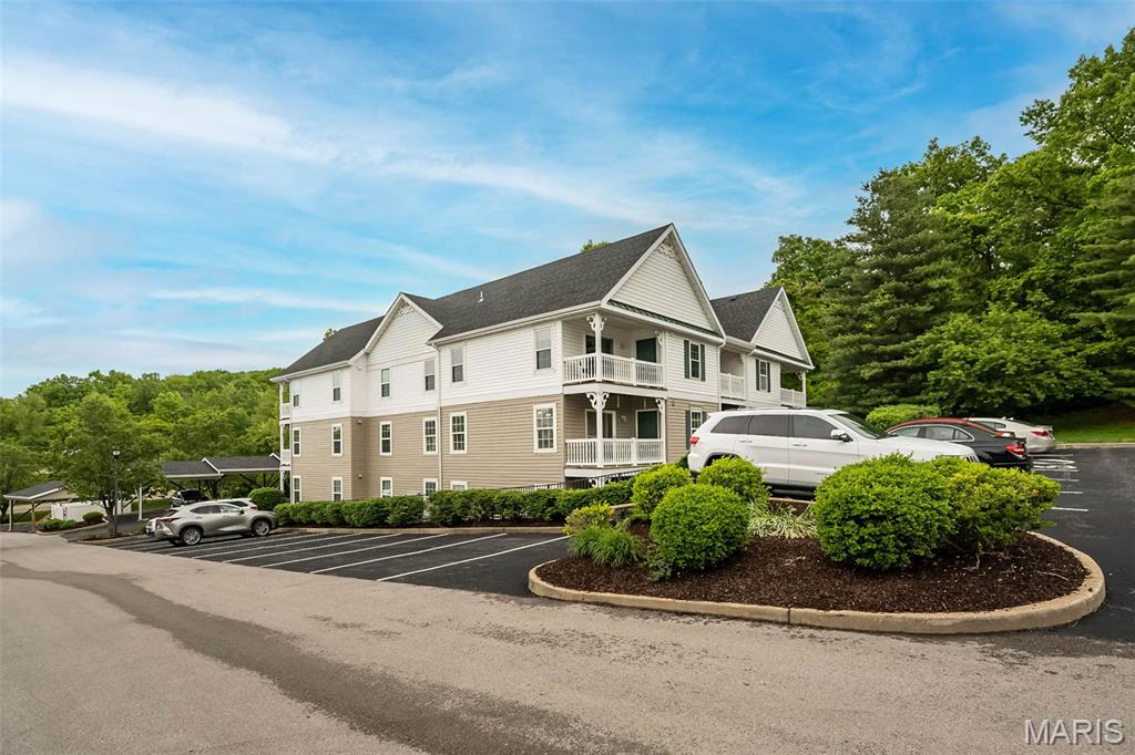 1112 Arbor Creek Drive Unit: 2D