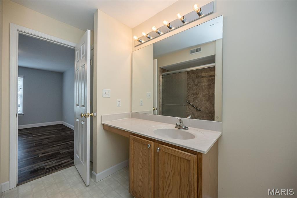 1112 Arbor Creek Drive Unit: 2D