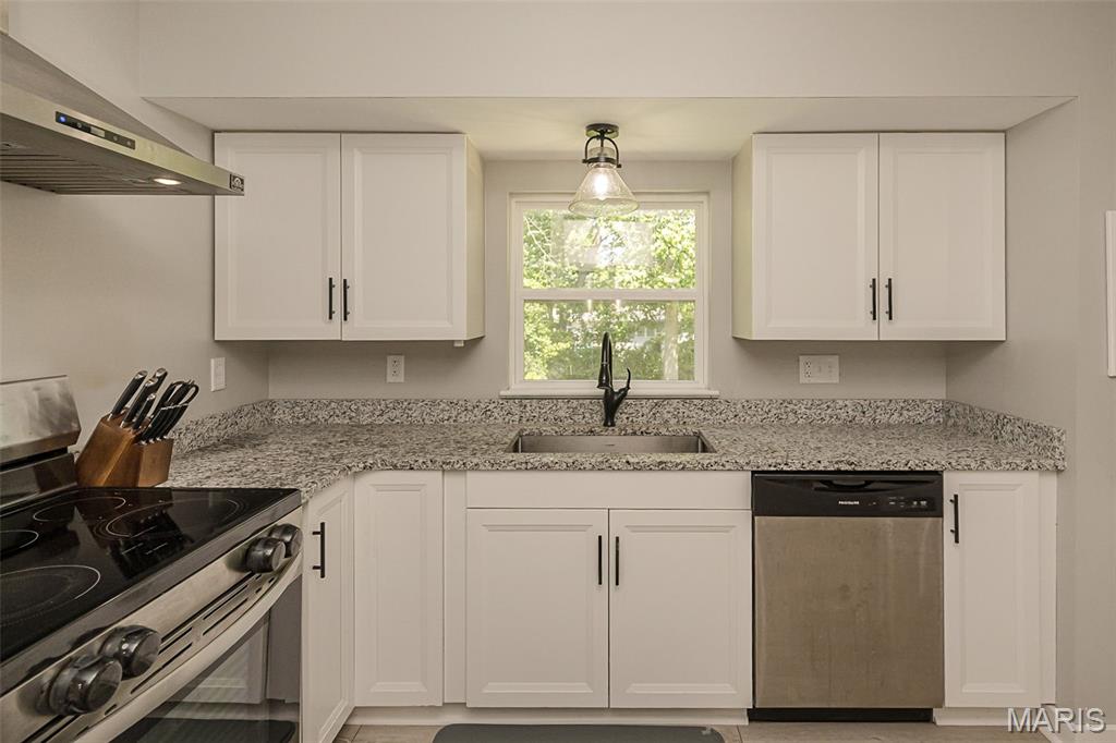 935 Loretta Drive