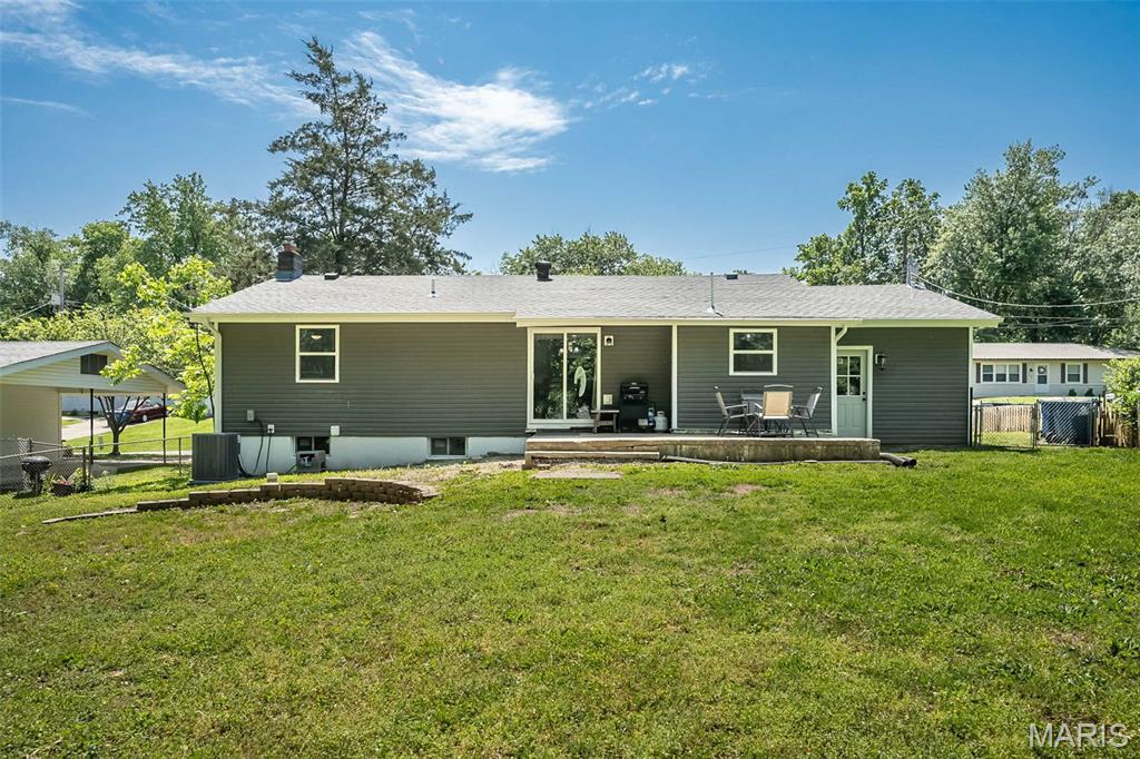 935 Loretta Drive