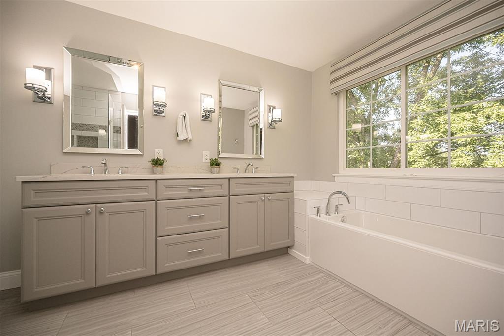 2088 Avalon Ridge Circle