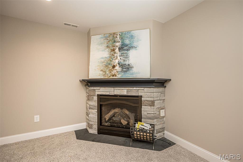 565 Vista Hills Court