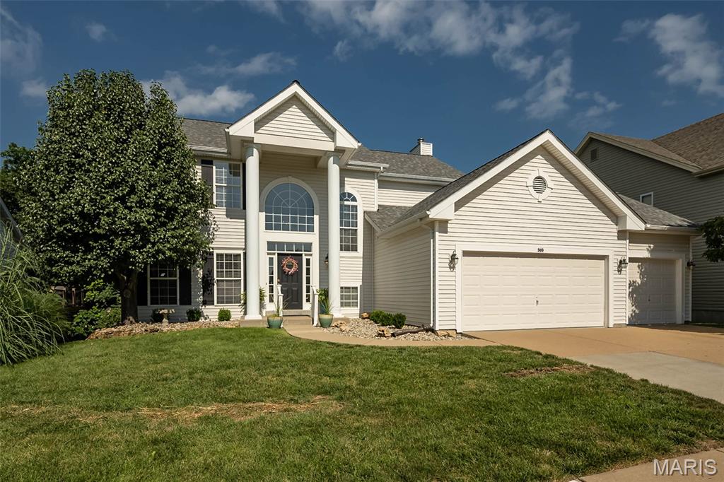 565 Vista Hills Court