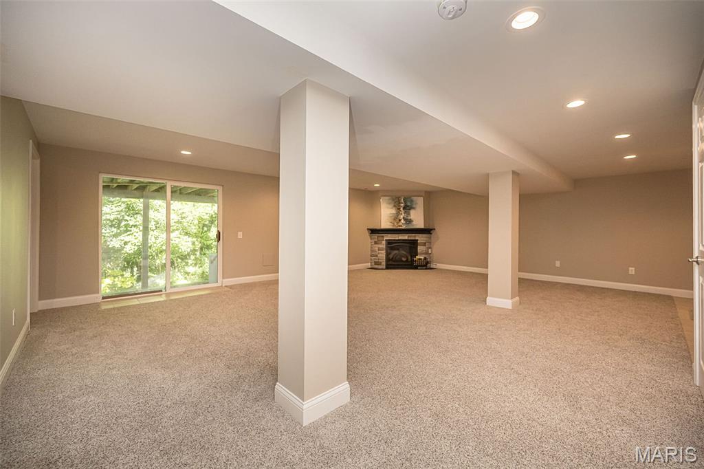 565 Vista Hills Court