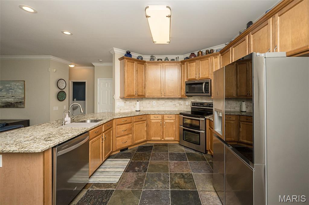 565 Vista Hills Court