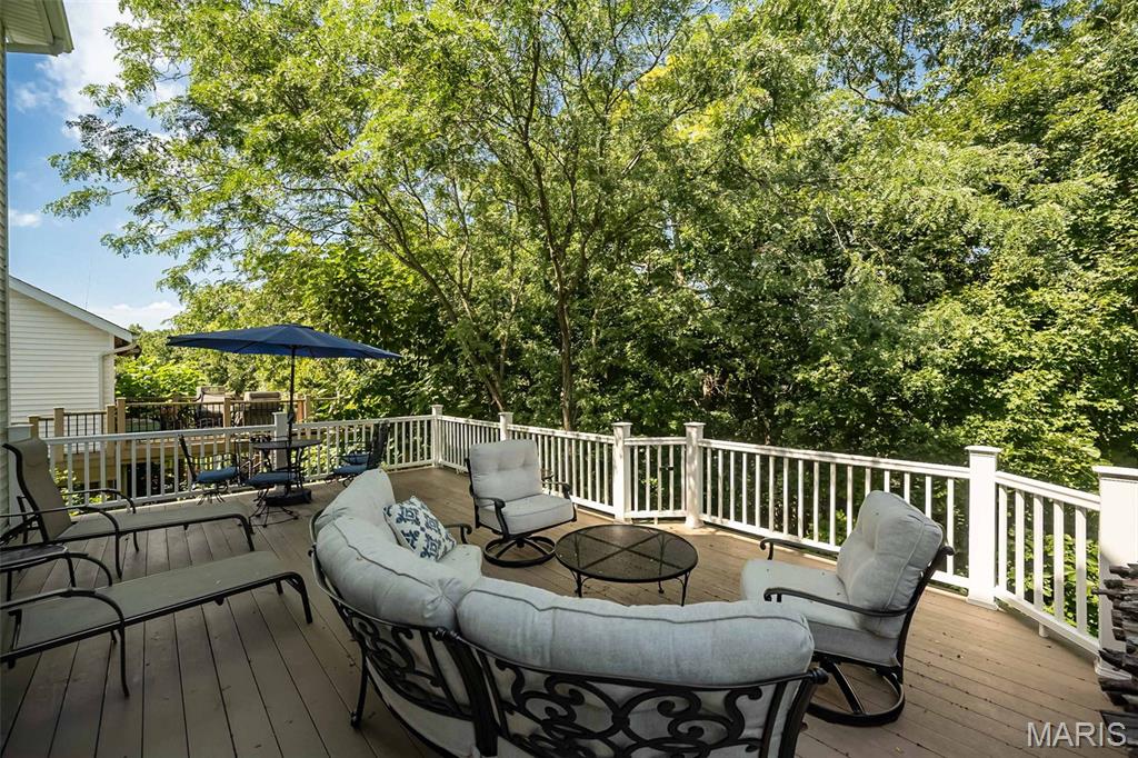 565 Vista Hills Court