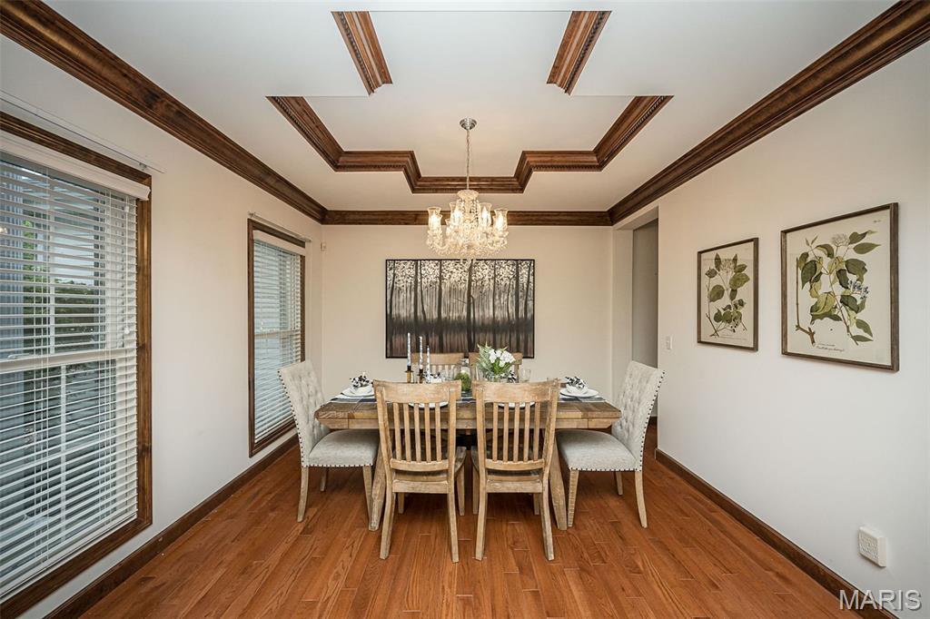 909 Oxford Trail Drive