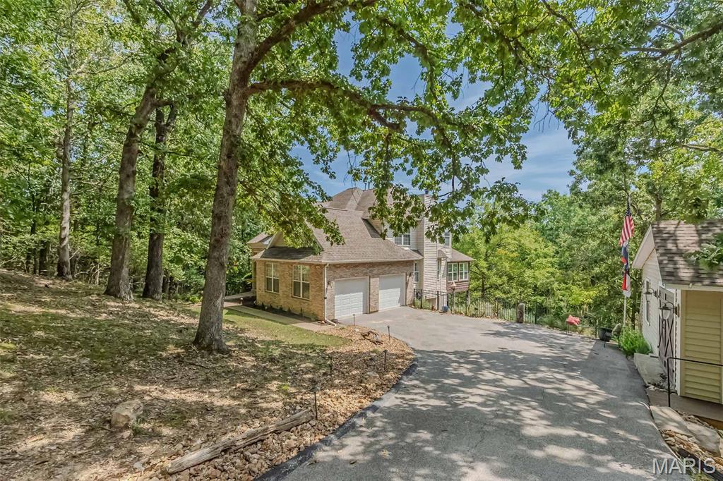 756 Heatherstone Drive