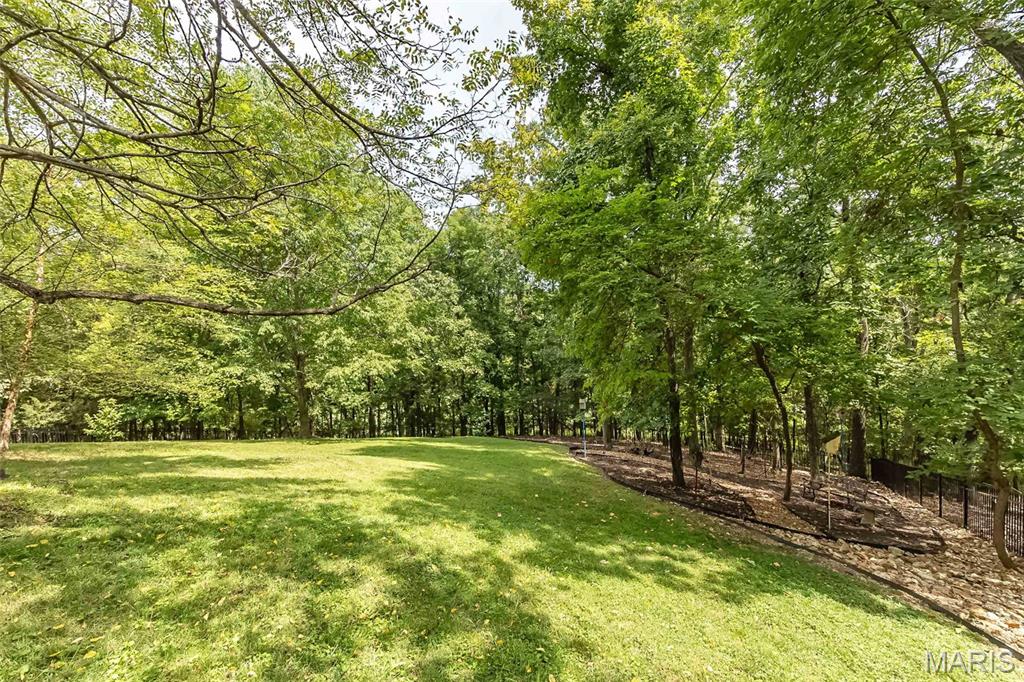 756 Heatherstone Drive