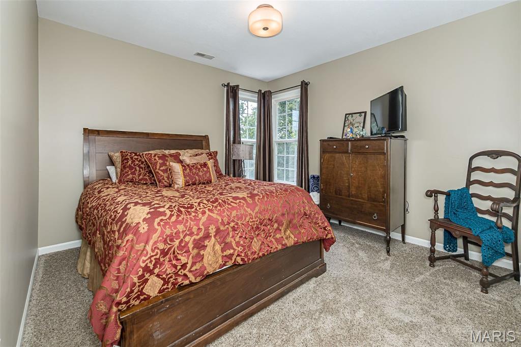 756 Heatherstone Drive