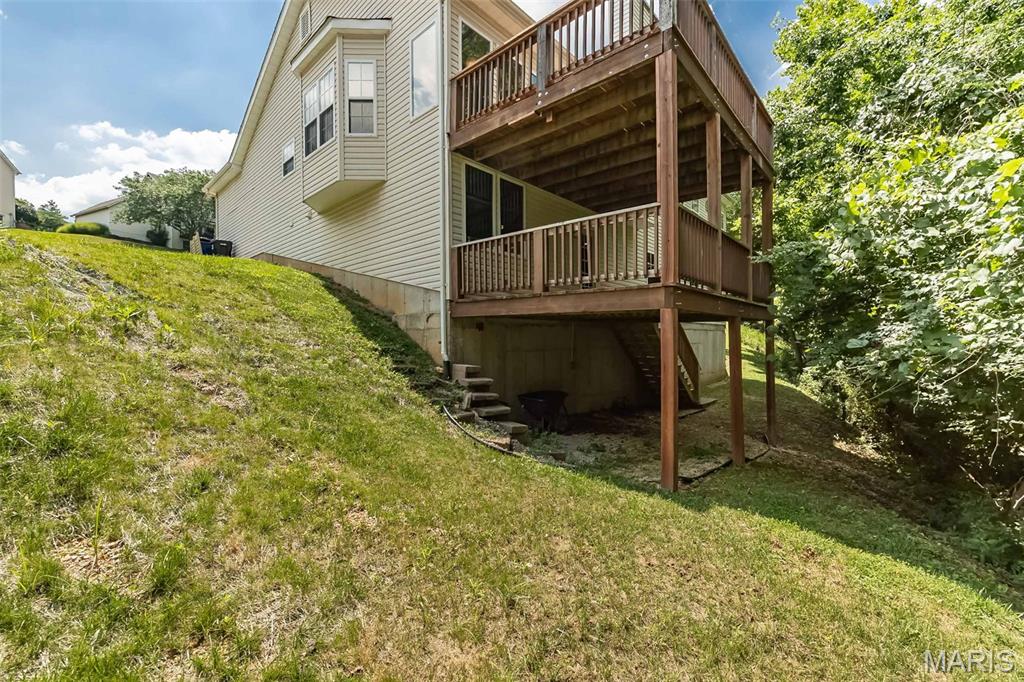 1652 Ivy Chase Lane
