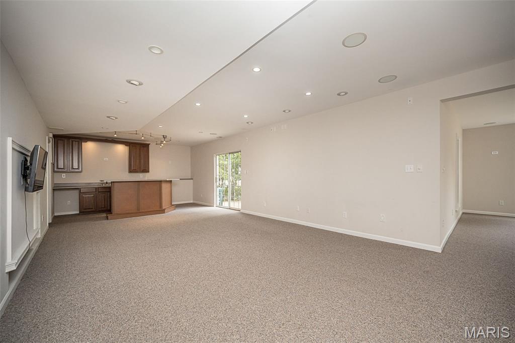 414 Avalon Chase Drive