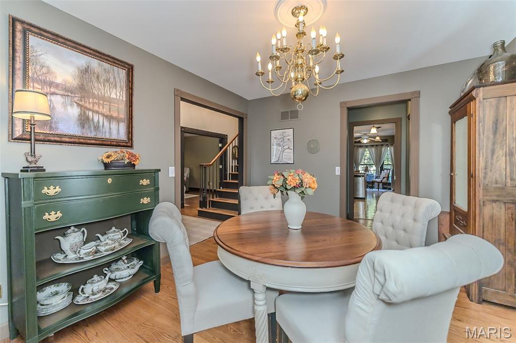 727 Heatherstone Drive